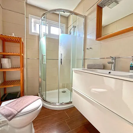 Sol Y Mar Amplio Con Dos Y Balcon