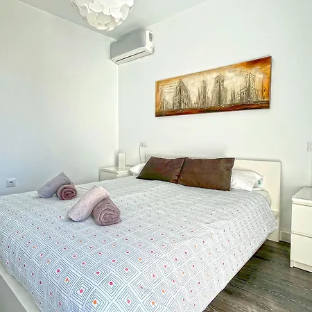 Apartamento Sol Y Mar Amplio Con Dos Y Balcón *
