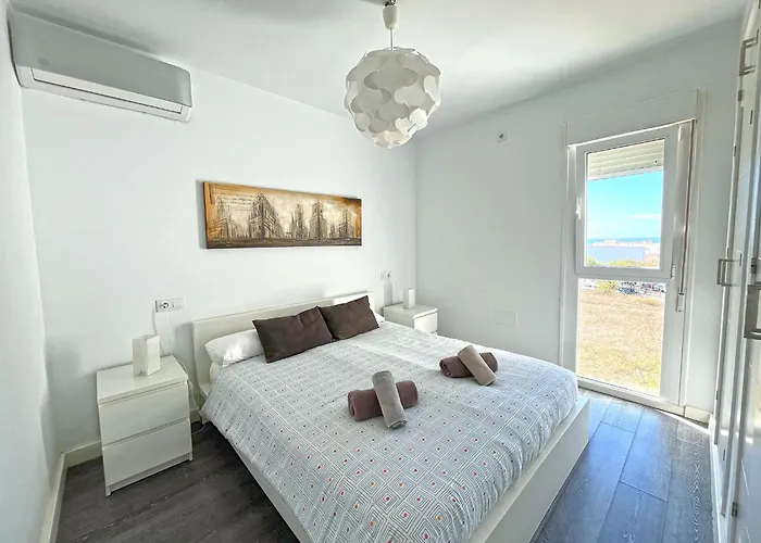 Sol Y Mar Amplio Con Dos Y Balcon *