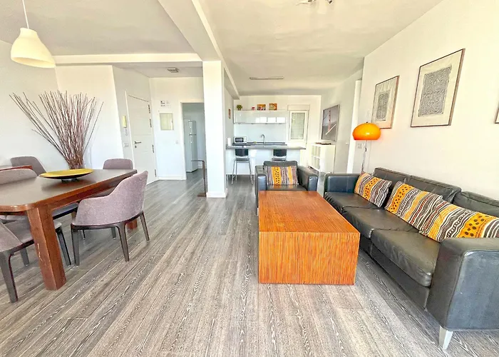 Sol Y Mar Amplio Con Dos Y Balcón Apartamento