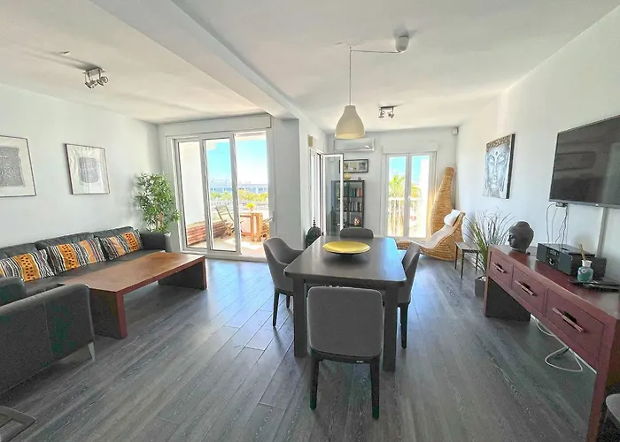 Apartamento Sol Y Mar Amplio Con Dos Y Balcón *